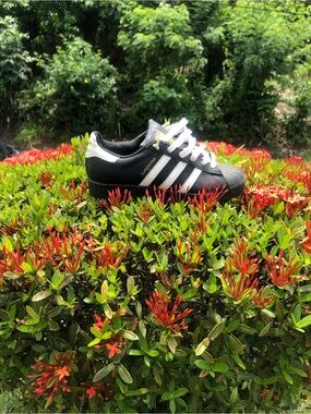 Adidas Women’s Black and White Superstar Sneakers